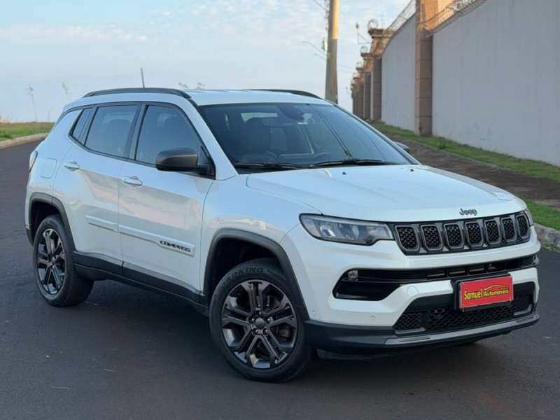 Ve�culo: Jeep - Compass - 1.3 T270 TURBO LONGITUDE em Sert�ozinho