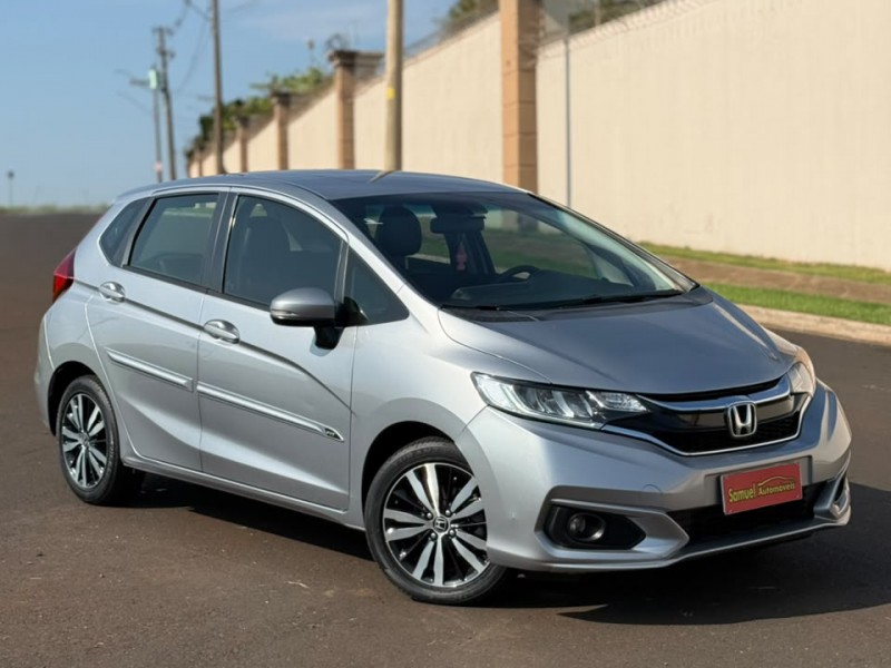 Ve�culo: Honda - Fit - 1.5 EXL 16V em Sert�ozinho