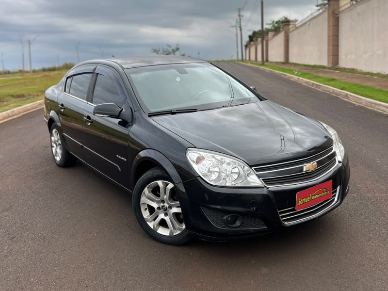 Ve�culo: Chevrolet (GM) - Vectra - 2.0 MPFI ELEGANCE 8V em Sert�ozinho
