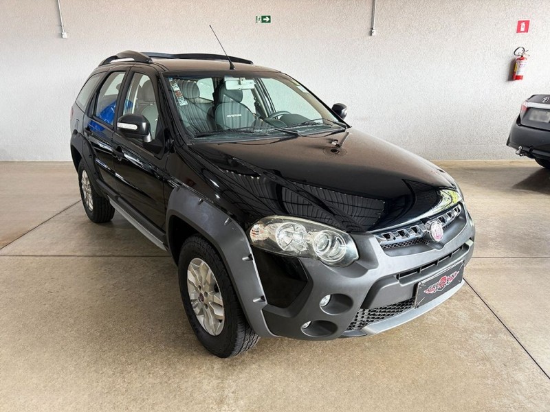 Ve�culo: Fiat - Palio Weekend - 1.8 MPI ADVENTURE WEEKEND 16V em Ribeir�o Preto