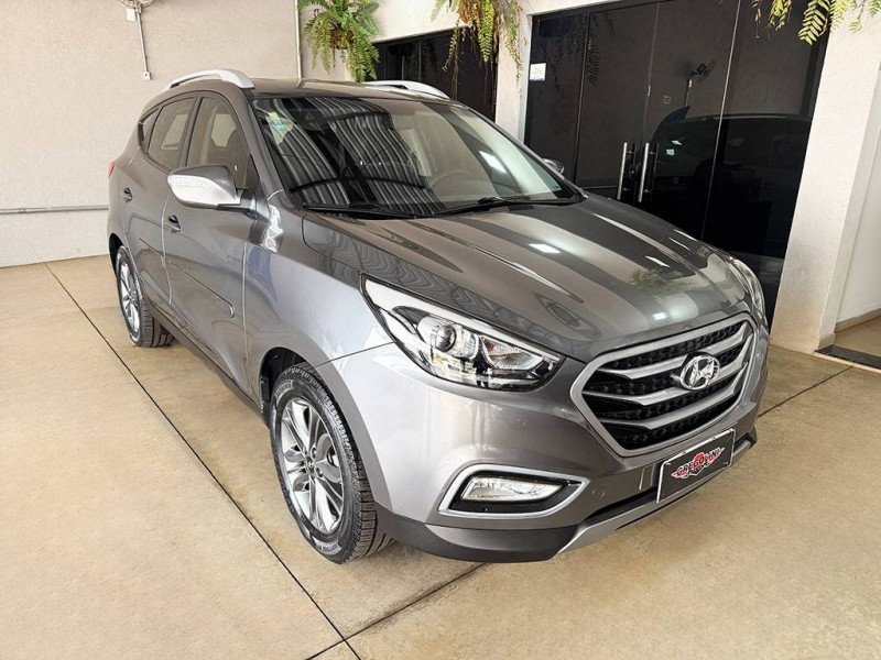 Ve�culo: Hyundai - IX 35 - 2.0 MPFI GL 16V em Ribeir�o Preto