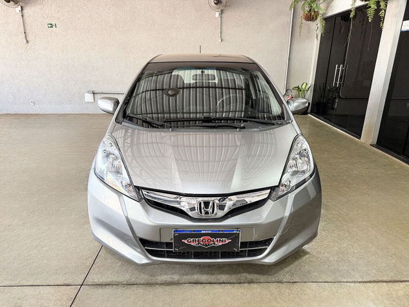 Ve�culo: Honda - Fit - 1.5 EX 16V em Ribeir�o Preto