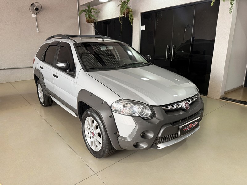 Ve�culo: Fiat - Palio Weekend - 1.8 MPI ADVENTURE WEEKEND 16V em Ribeir�o Preto