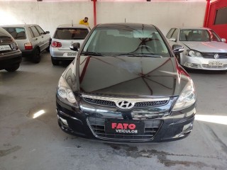 Veículo: Hyundai - I 30 - i 2.0 em Ribeirão Preto