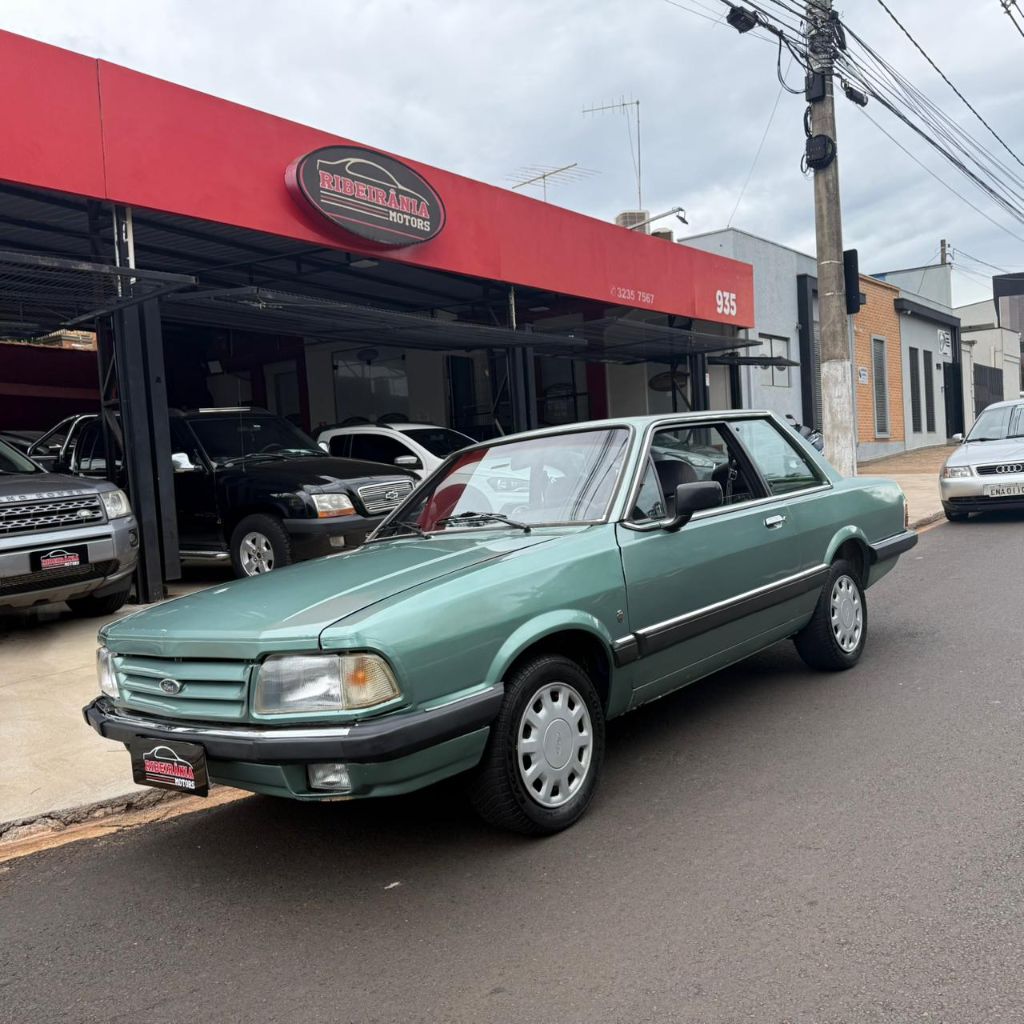 Ve�culo: Ford - Del Rey - Rey Ghia 1.8 / 1.6 2p e 4p em Ribeir�o Preto