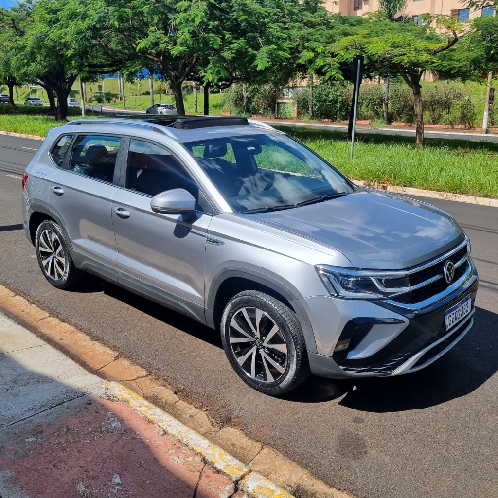 Ve�culo: Volkswagen - Taos - Highline 1.4 250 TSI Flex Aut. em Ribeir�o Preto