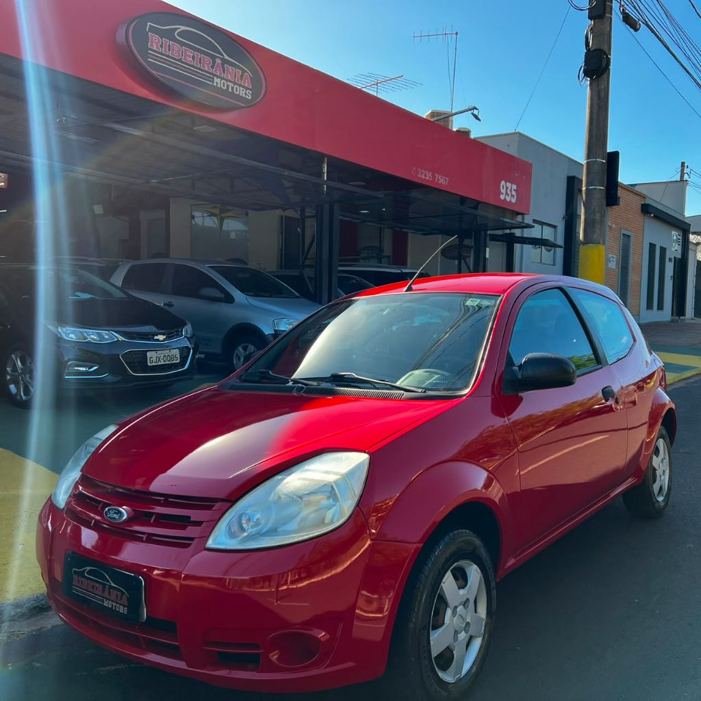 Ve�culo: Ford - Ka - 1.0 8V/1.0 8V ST Flex 3p em Ribeir�o Preto