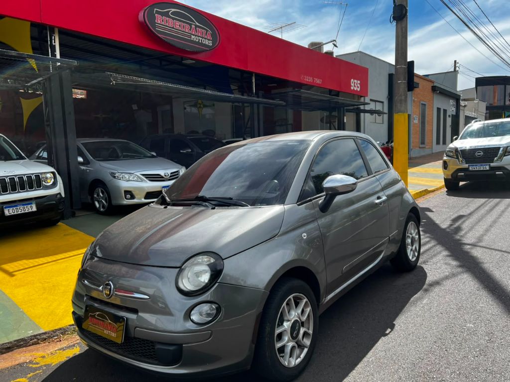 Ve�culo: Fiat - 500 - Cult 1.4 Flex 8V EVO Mec. em Ribeir�o Preto