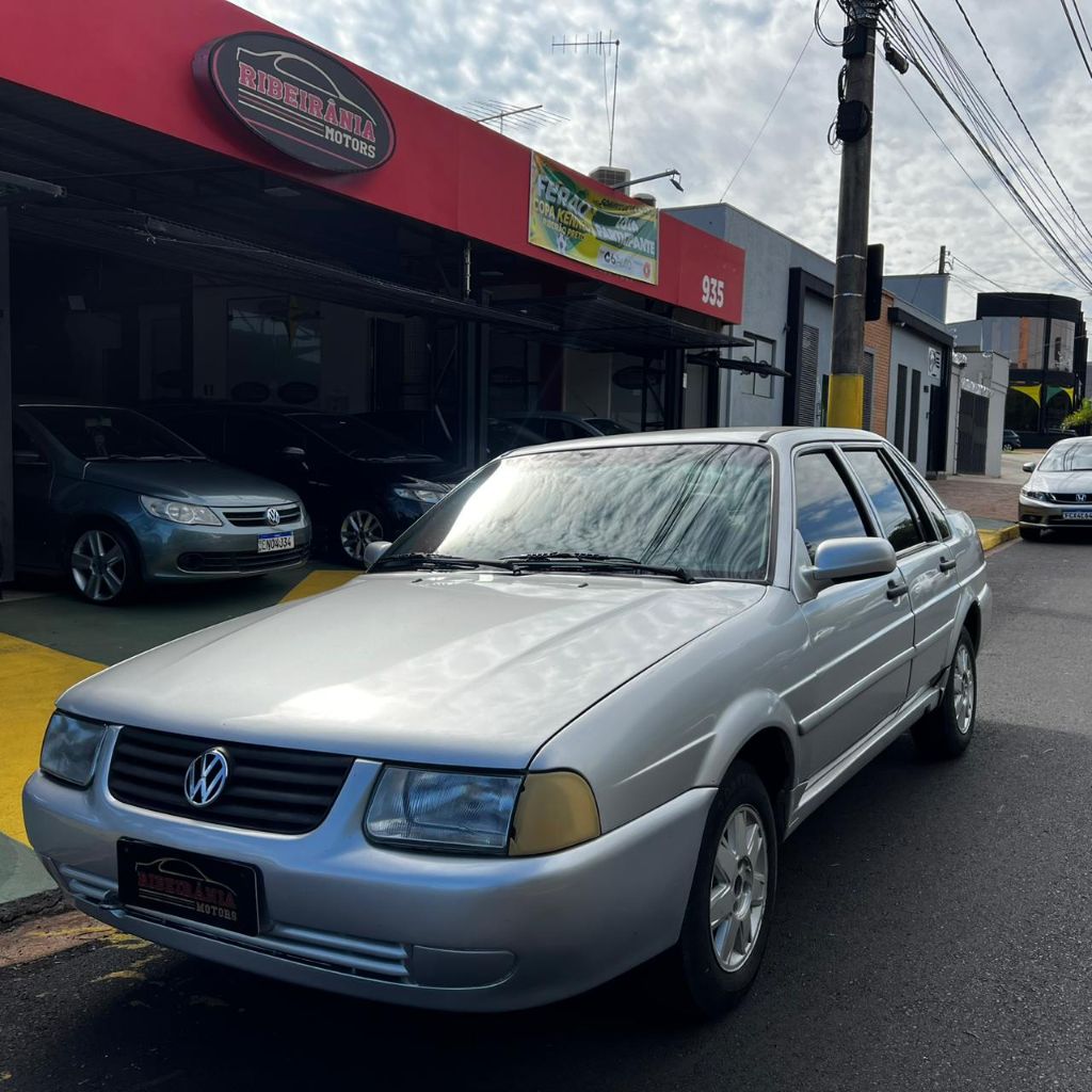 Ve�culo: Volkswagen - Santana - 1.8 Mi em Ribeir�o Preto