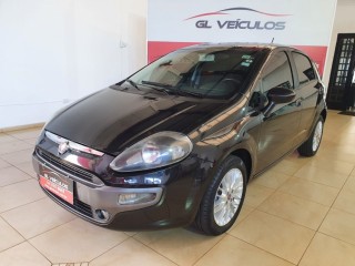 Veículo: Fiat - Punto - Essence em Ribeirão Preto