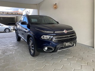Veículo: Fiat - Toro -  em Batatais