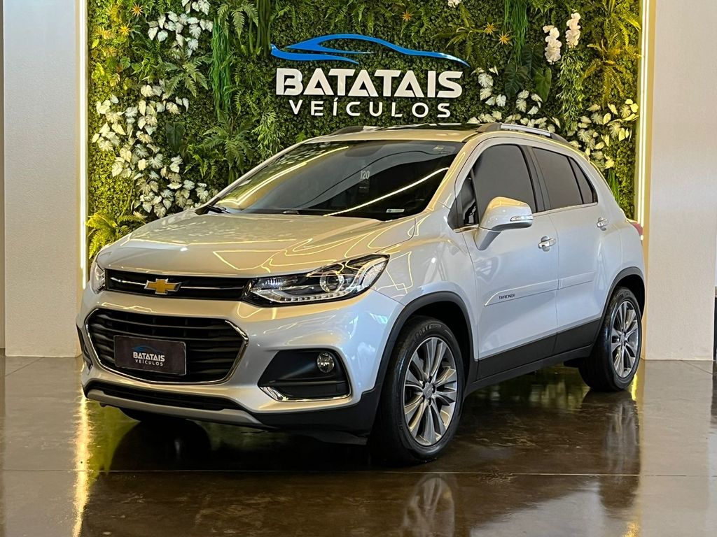 Veculo: Chevrolet (GM) - Tracker - Chevrolet TRACKER Premier 1.4 Turbo 16V Flex Aut - Prata - 2019 em Batatais