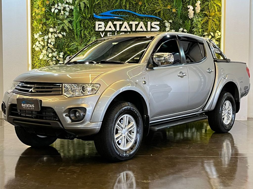 Veculo: Mitsubishi - L-200 -  em Batatais