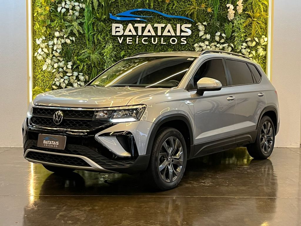 Ve�culo: Volkswagen - Taos - VolksWagen TAOS Comfortline 1.4 250 TSI Flex Aut. - Prata - 2022 em Batatais