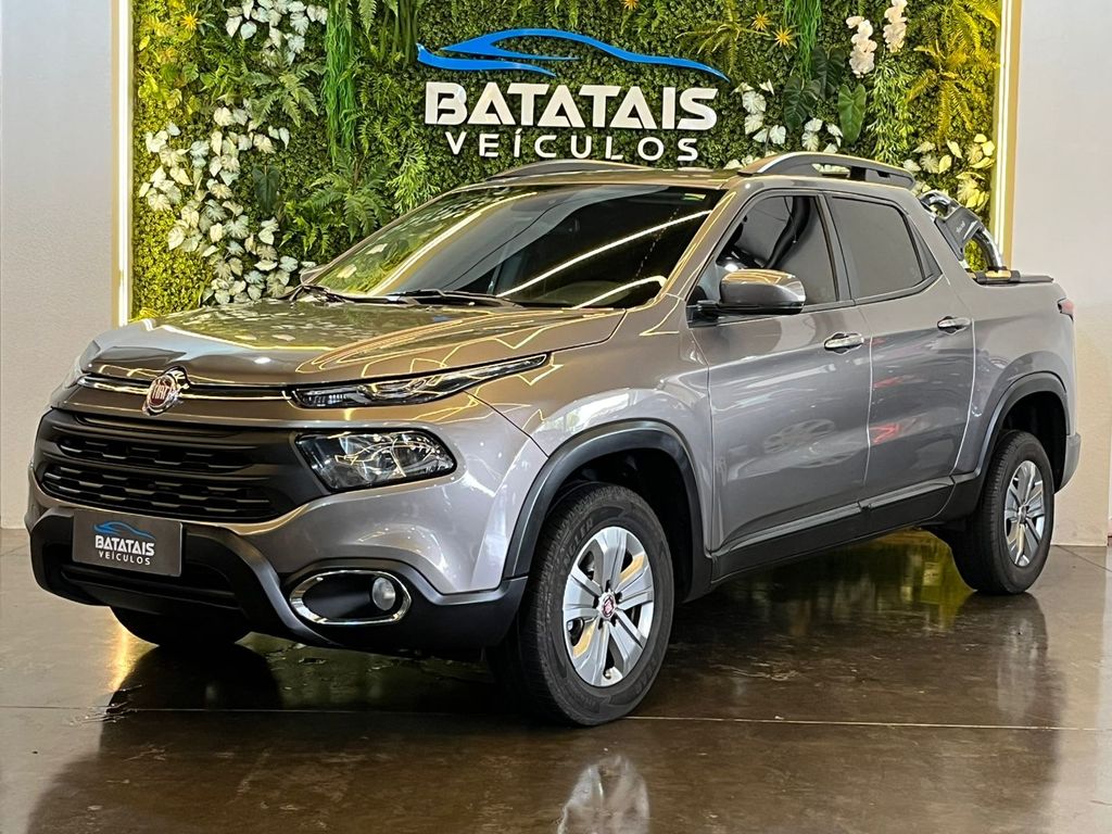 Ve�culo: Fiat - Toro - Fiat Toro Freedom 1.8 16V Flex Aut. - Cinza - 2021 em Batatais