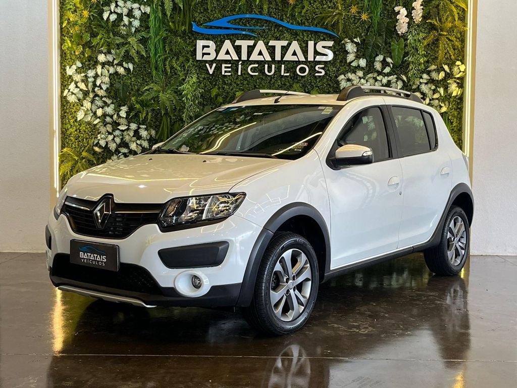 Ve�culo: Renault - Sandero - Renault SANDERO STEPWAY Dynamiq. Flex 1.6 16V 5p - Branco - 2018 em Batatais