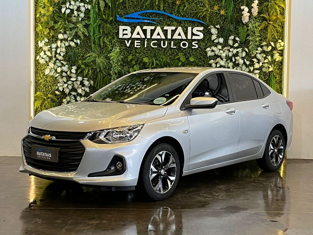 Ve�culo: Chevrolet (GM) - Onix - Chevrolet ONIX SEDAN Plus LTZ 1.0 12V TB Flex Aut. - Prata - 2023 em Batatais