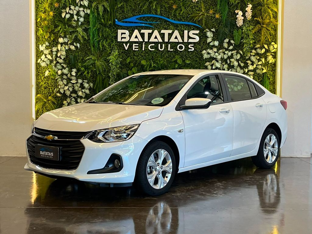 Ve�culo: Chevrolet (GM) - Onix -  em Batatais