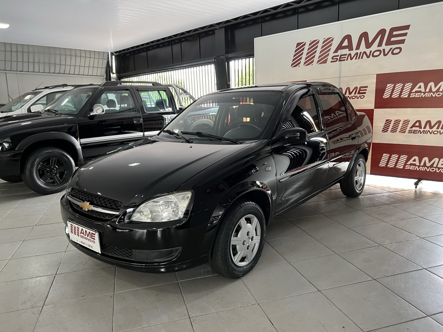 Veculo: Chevrolet (GM) - Corsa Sedan - 1.0 MPFI LS 8V FLEX 4P MANUAL em Ribeiro Preto