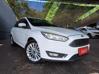 Focus 2.0 TITANIUM 16V FLEX 4P POWERSHIFT
