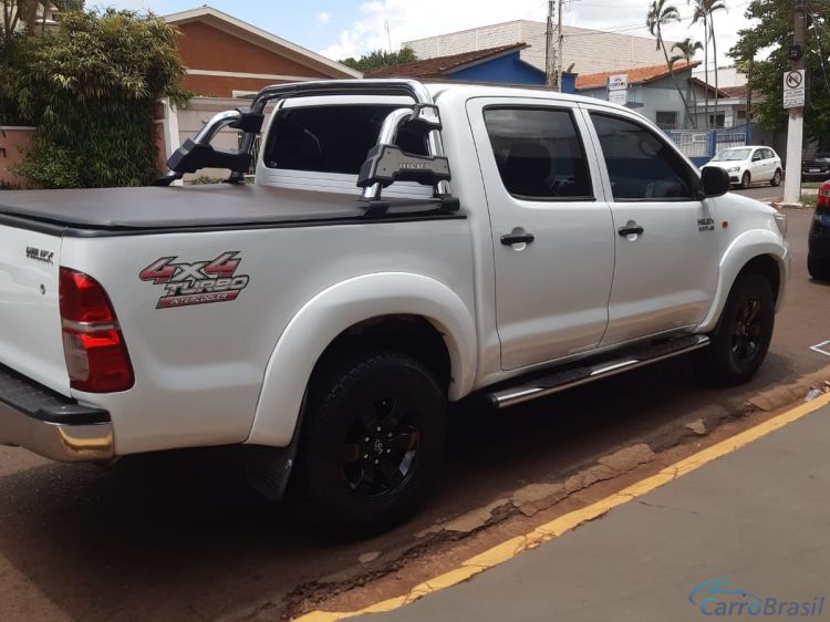 Tonin Automveis | Hilux SR 4X4 3.0 15/15 - foto 7