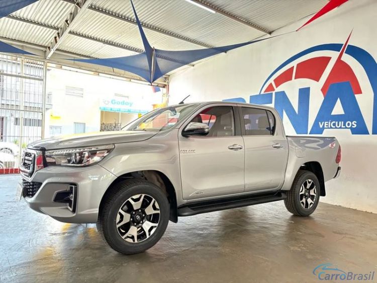 Renan Veculos | Hilux 2.8 SRX TDI 16V 4X4 CD Aut. 4P. 20/20 - foto 9