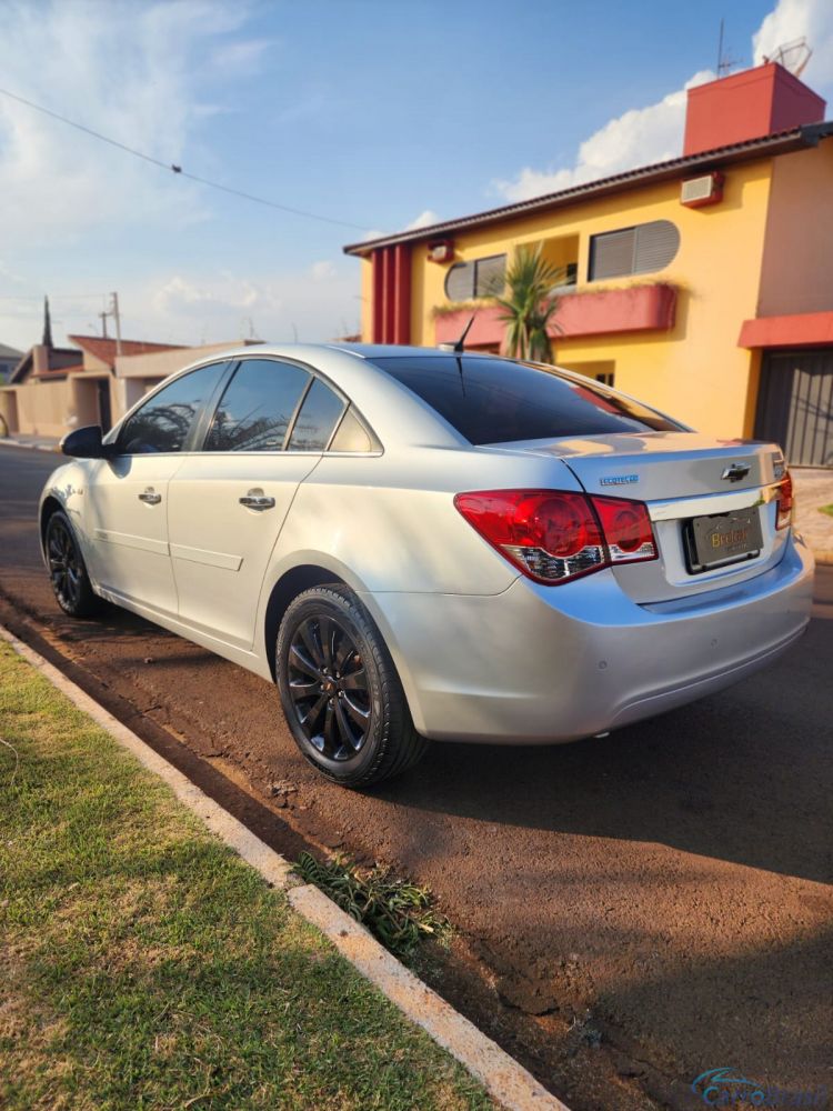 Brekar Veculos | Cruze LTZ 14/14 - foto 3