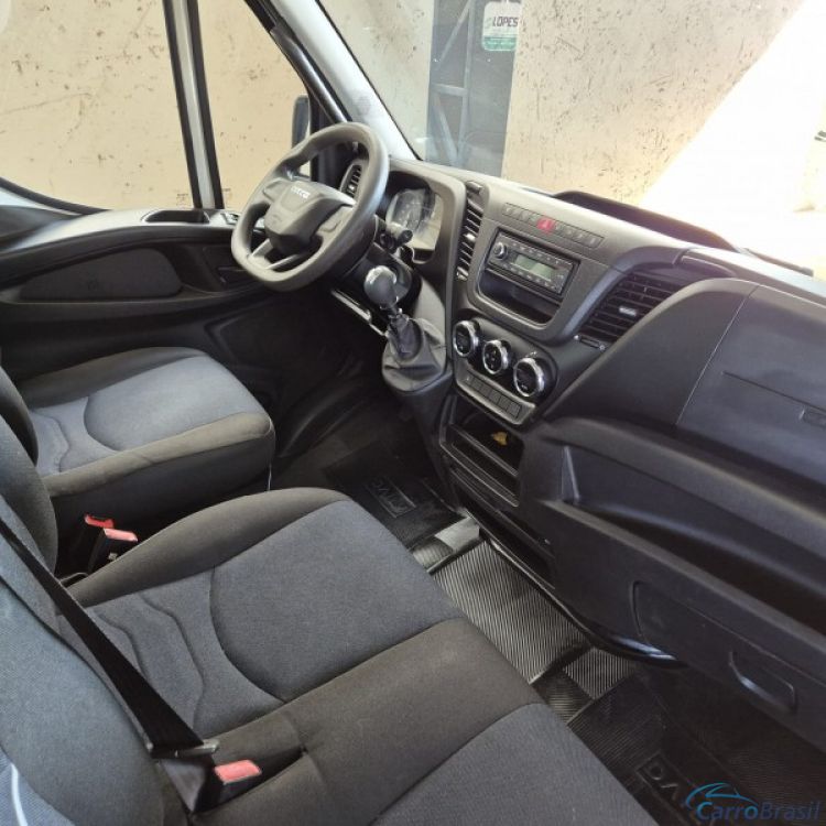 Radan Veiculos | Daily Iveco Daily 35-150 Mod 2021 Completo 21/21 - foto 8