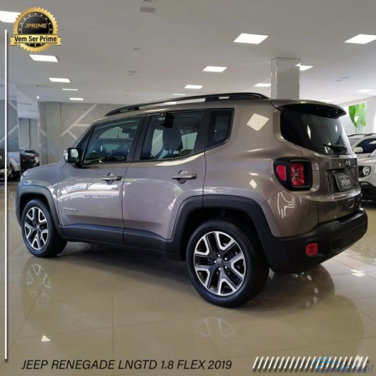 J Prime Automveis | Renegade 1.8 Longitude 19/19 - foto 4