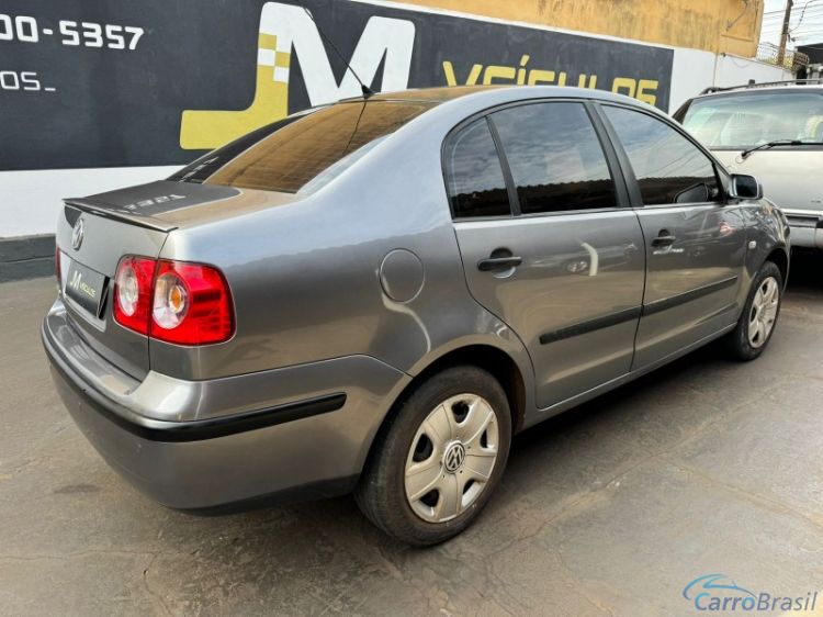 JM Veiculos  | Polo Sedan 1.6 08/08 - foto 2