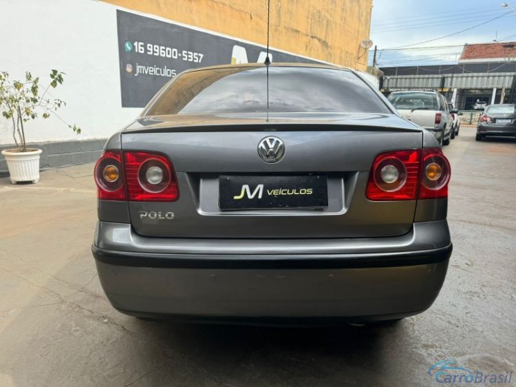 JM Veiculos  | Polo Sedan 1.6 08/08 - foto 9