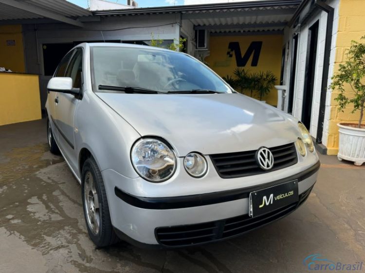 JM Veiculos  | Polo Sedan 1.6 COMPLETO  05/05 - foto 4