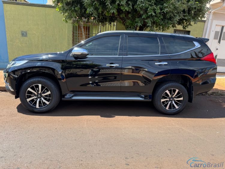 Brekar Veculos | Pajero 4x4 7 Lugares 20/20 - foto 4