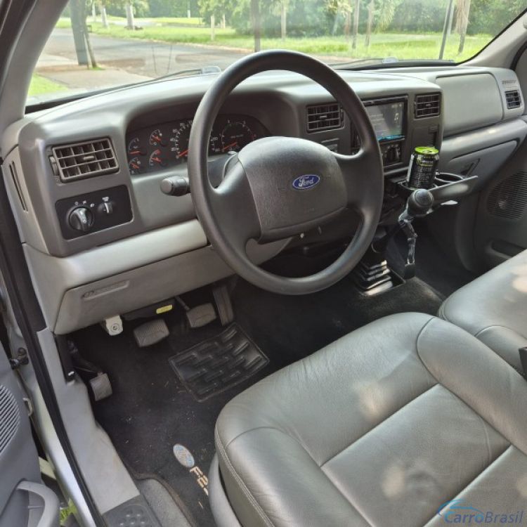 Radan Veiculos | F-250 4.2 Td Xlt Cab. Dupla 4p 04/04 - foto 9