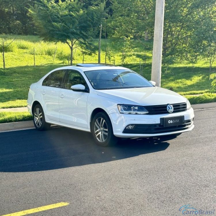 Beto Veculos | Jetta Comfortilne 1.4Tsi  17/17 - foto 3