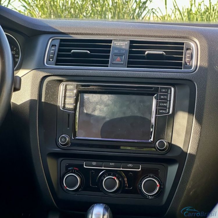 Beto Veculos | Jetta Comfortilne 1.4Tsi  17/17 - foto 7