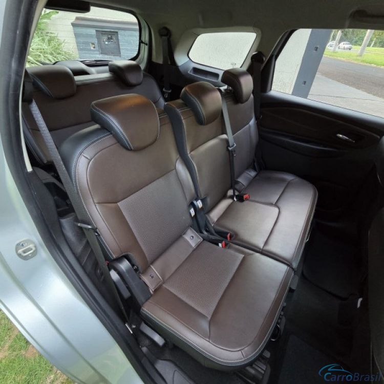 Radan Veiculos | Spin  Premier 1.8 8v Econo.flex 5p Aut. 21/21 - foto 8