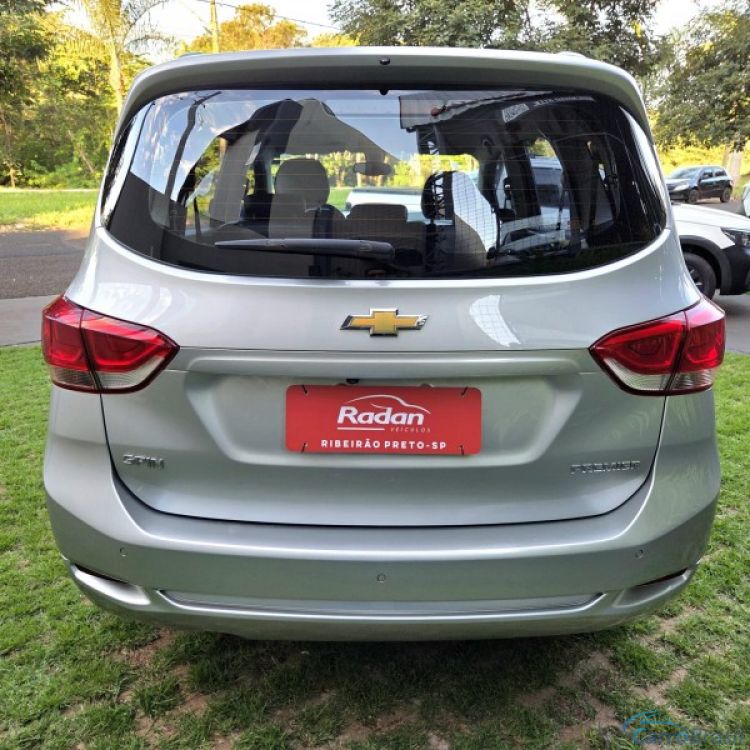 Radan Veiculos | Spin  Premier 1.8 8v Econo.flex 5p Aut. 21/21 - foto 5