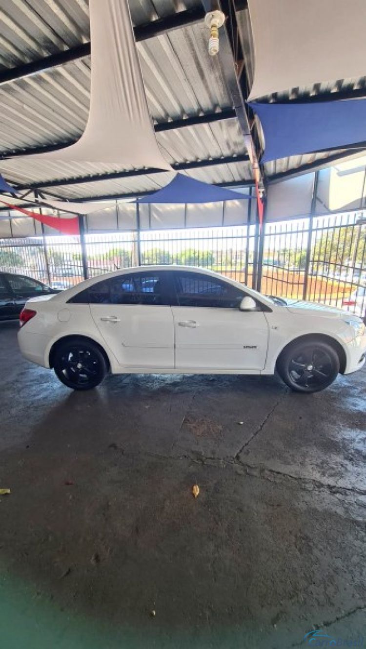 Styllo Multimarcas | Cruze 1.8 LT Automtico  14/14 - foto 3