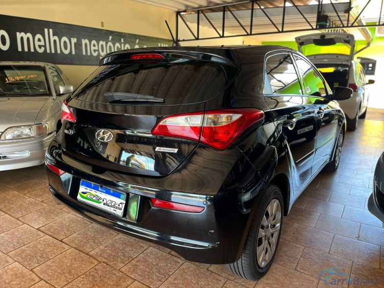 Cear Autozero | HB 20 Confort 1.6  16/16 - foto 7