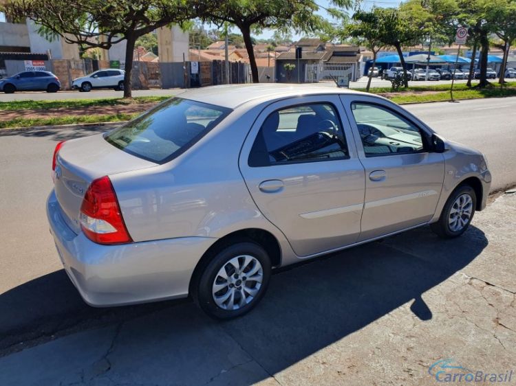Classe A Veculos | Etios Sedan 1.5 X COMPLETO  18/18 - foto 3
