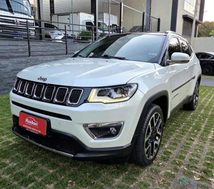 Radan Veiculos | Compass Jeep Limited 2.0 4x2 Flex 16v Aut. 20/20 - foto 3