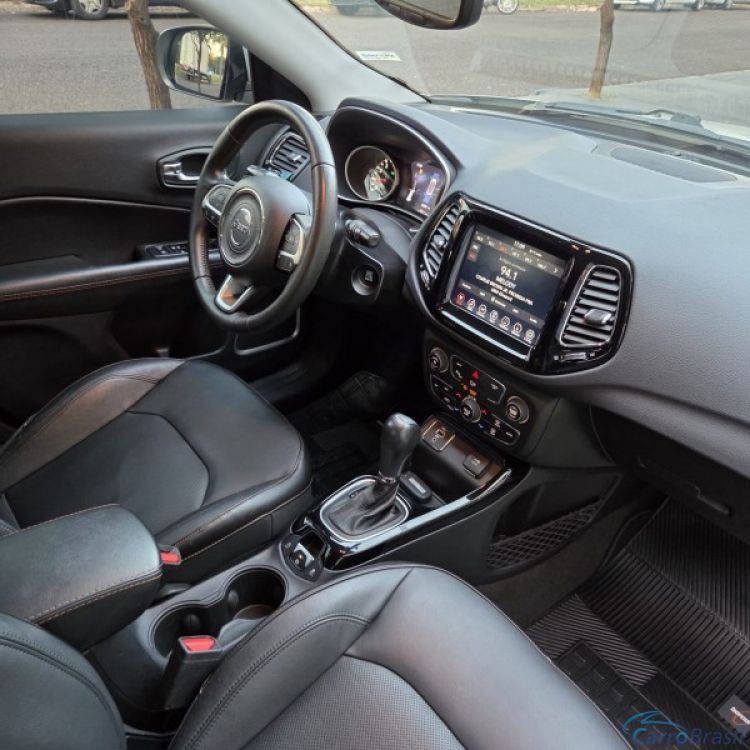 Radan Veiculos | Compass Jeep Limited 2.0 4x2 Flex 16v Aut. 20/20 - foto 9