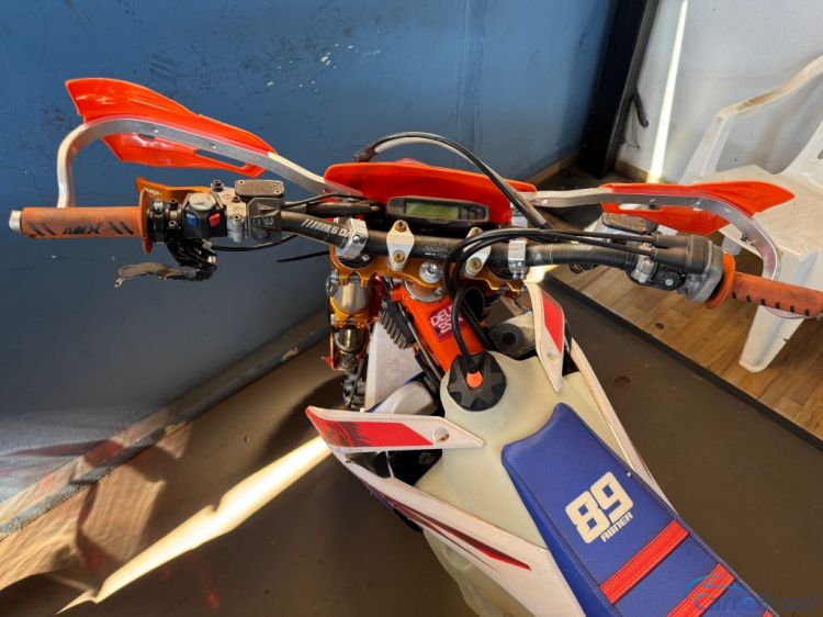 Brekar Veículos | 350 EXC-F 60 Ays 350cc 18/18 - foto 3