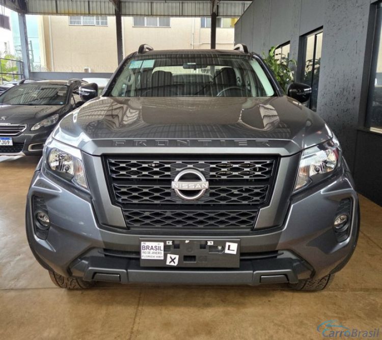 Radan Veiculos | Frontier Nissan Attac.cd 4x4 2.3 Bi-tb Die. Aut 25/25 - foto 2