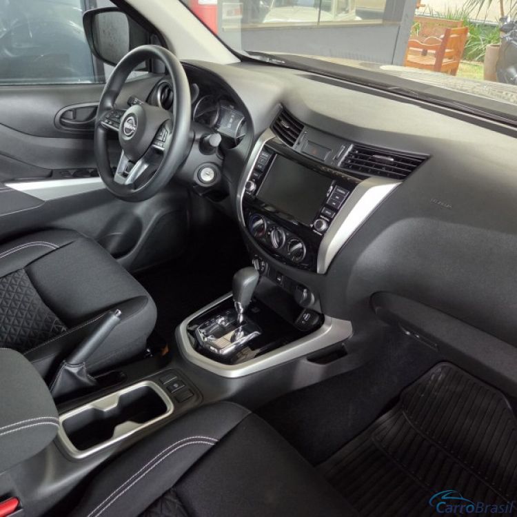 Radan Veiculos | Frontier Nissan Attac.cd 4x4 2.3 Bi-tb Die. Aut 25/25 - foto 8
