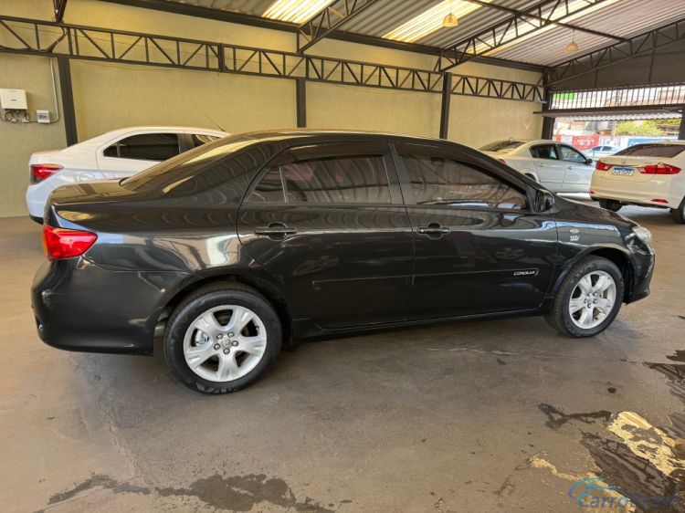 Avenida Veculos | Corolla GLI 1.8 10/10 - foto 4