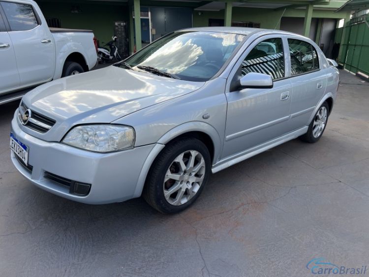 Alemo Veculos | Astra Hatch Advantage hatch 11/11 - foto 2