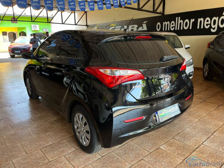 Cear Autozero | HB 20 Confort Plus 1.6 14/15 - foto 8