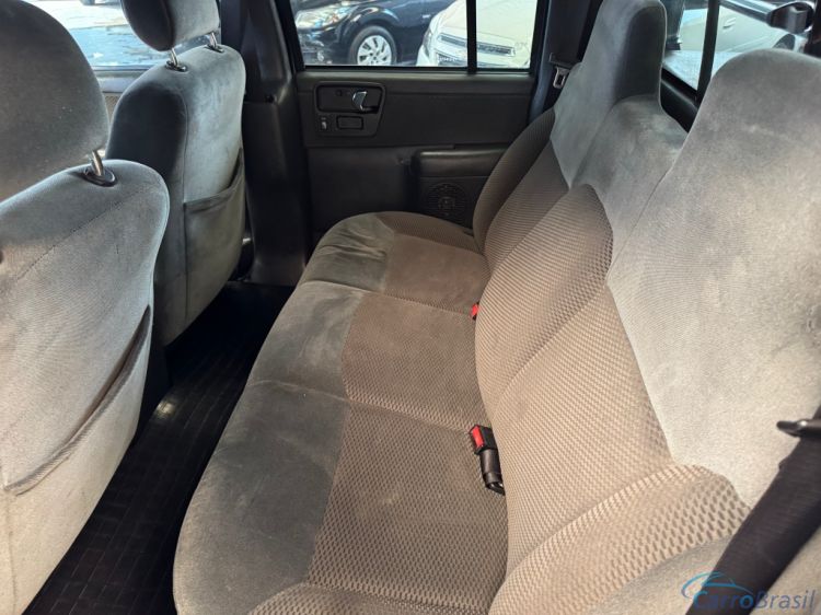 Avenida Veculos | S-10 Advantage 09/09 - foto 7